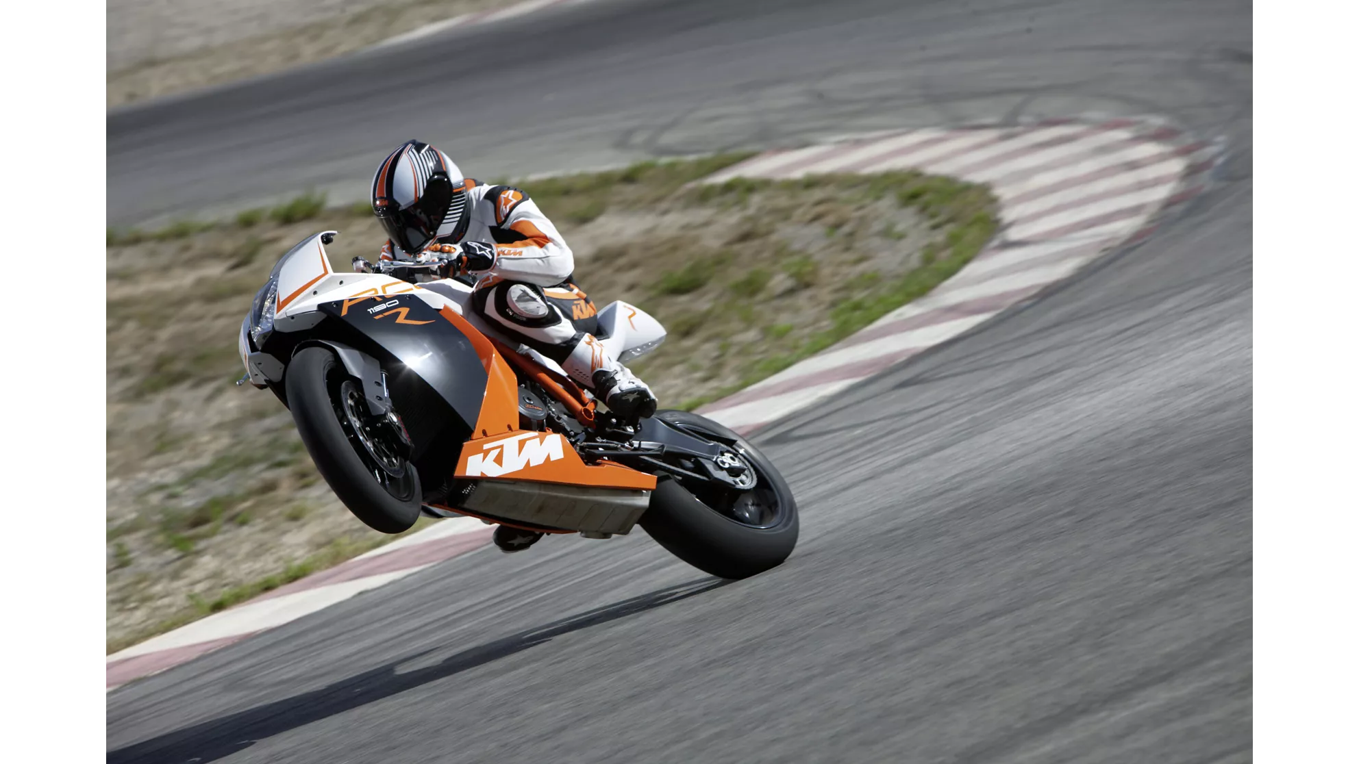 KTM 1190 RC8 R - Image 12 KTM 1190 RC8 R - Image 12