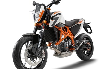 KTM 690 Duke R 2014 - Bild 2 KTM 690 Duke R 2014 - Bild 2