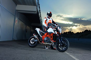 KTM 690 Duke R 2014 - Bild 5 KTM 690 Duke R 2014 - Bild 5