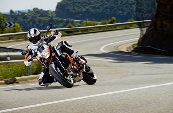 KTM 690 Duke R 2014 - Bild 10 KTM 690 Duke R 2014 - Bild 10