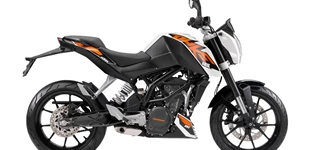 KTM 125 Duke 2014 vs KTM 125 SX 2025 KTM 125 Duke 2014 vs KTM 125 SX 2025