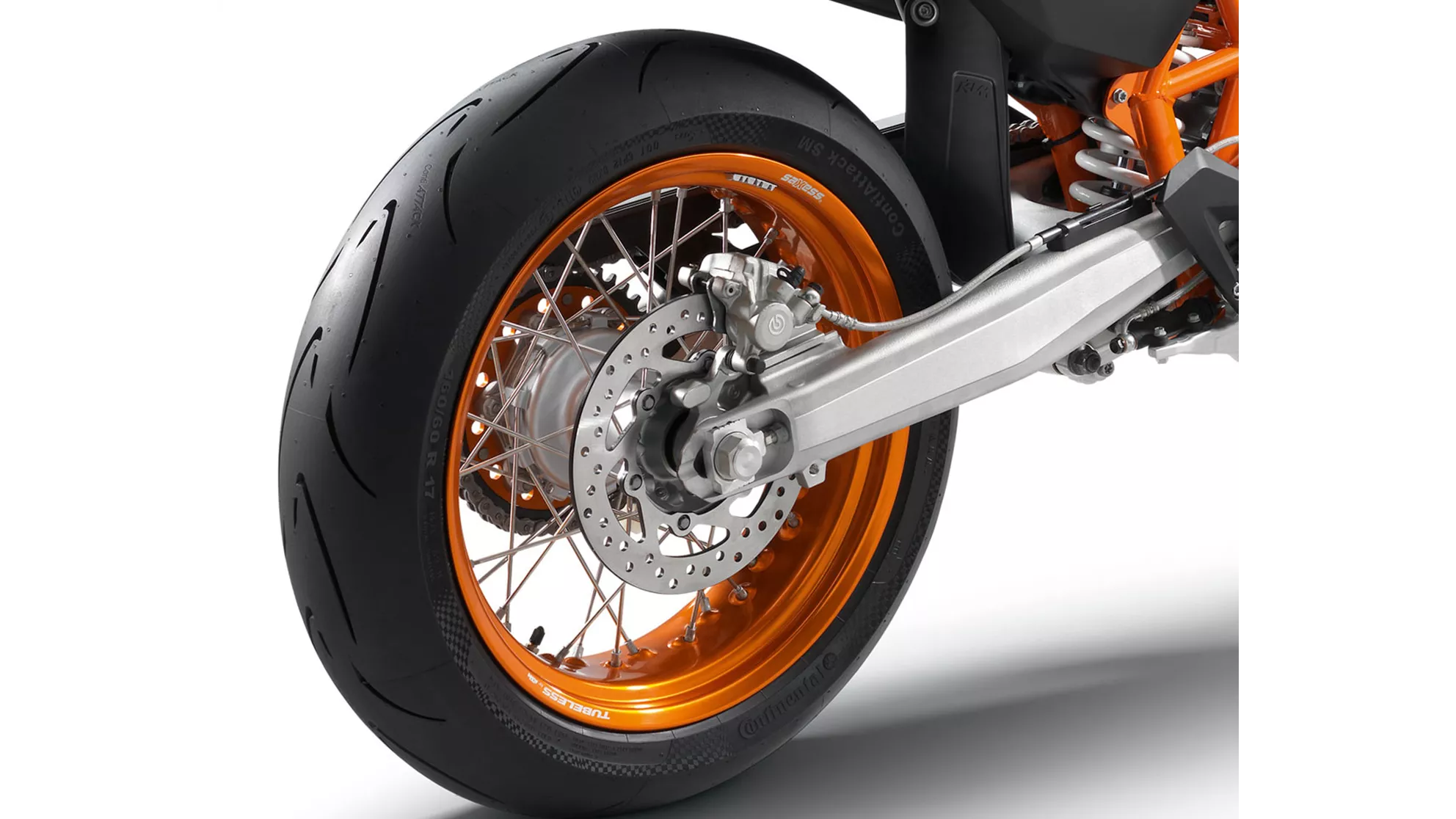 KTM 690 SMC R - Image 4 KTM 690 SMC R - Image 4