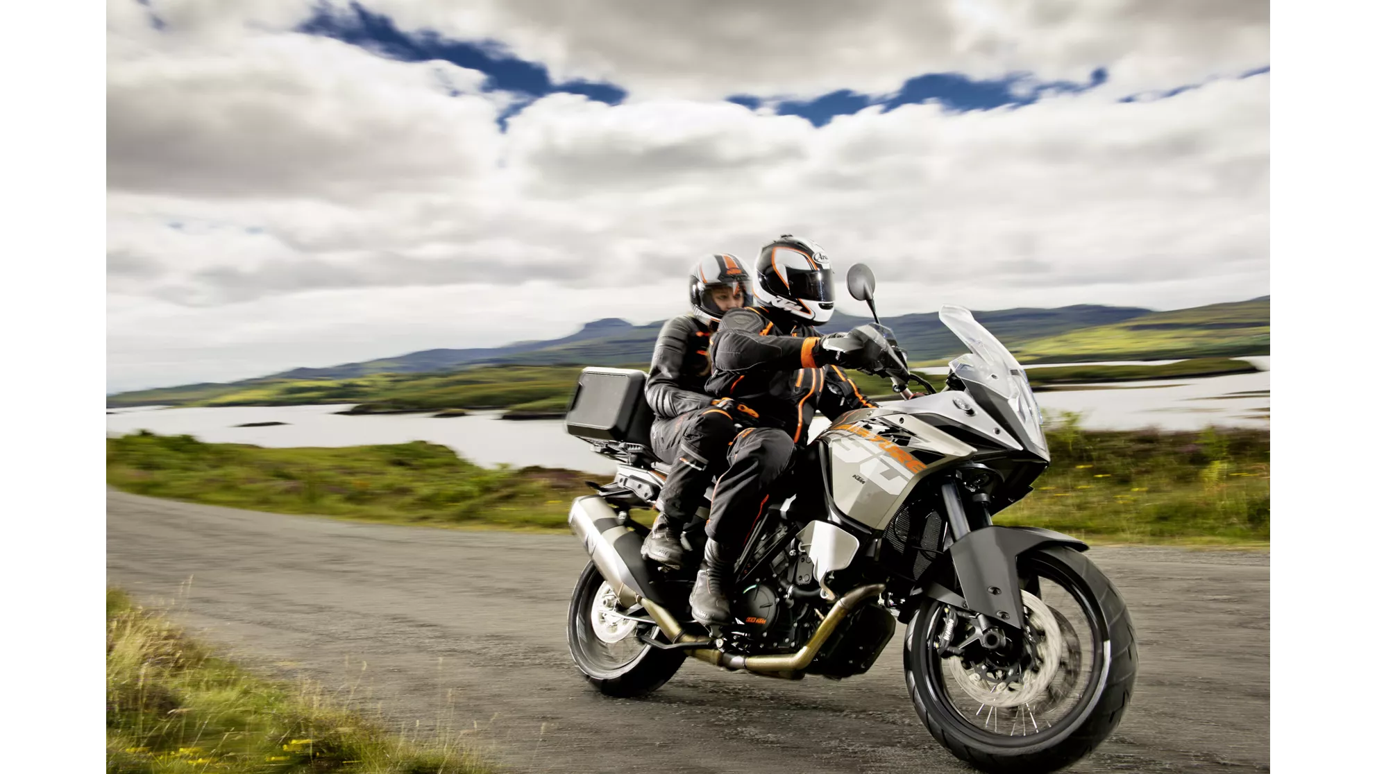 KTM 1190 Adventure - Image 2 KTM 1190 Adventure - Image 2