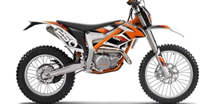 KTM Freeride 250 R 2014 vs KTM 250 EXC-F 2023 KTM Freeride 250 R 2014 vs KTM 250 EXC-F 2023