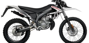 Gilera RCR 50 2T 2010 vs Gilera RCR 50 2T 2014