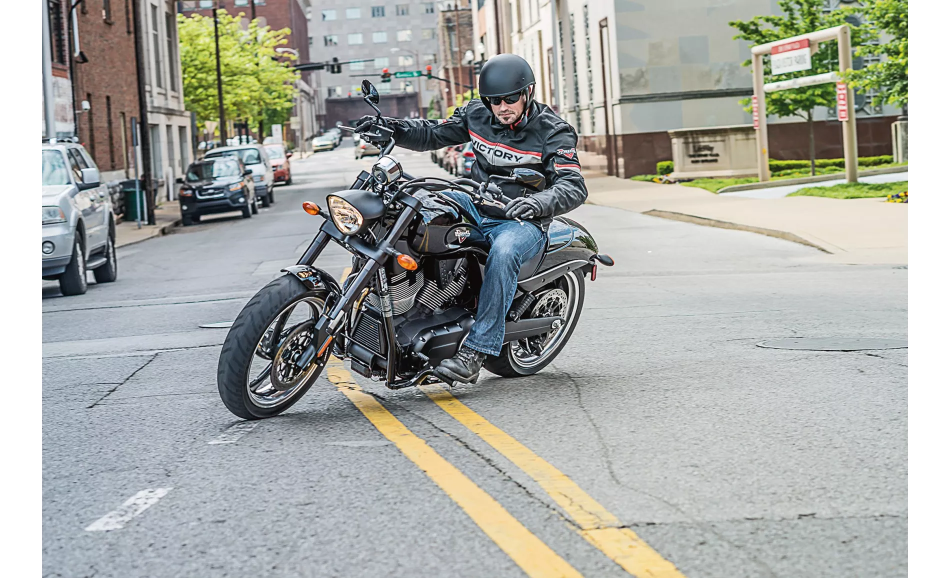 Victory Hammer 8-Ball 2014 Victory Hammer 8-Ball 2014