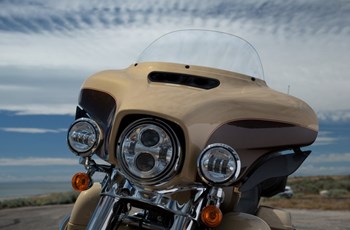 Harley-Davidson Electra Glide Classic FLHTC 2014 - Bild 5