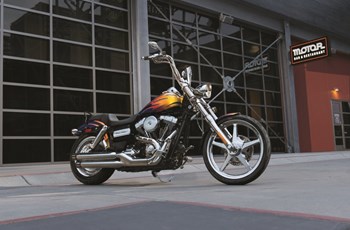 Harley-Davidson Dyna Wide Glide FXDWG 2014 - Bild 2