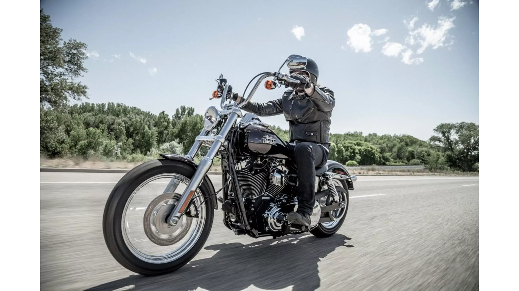 Harley-Davidson Dyna Street Bob FXDB - Image 6 Harley-Davidson Dyna Street Bob FXDB - Image 6