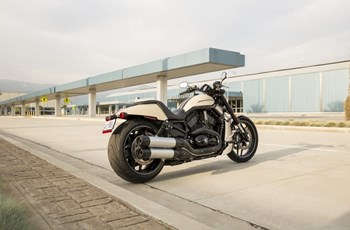 Harley-Davidson Night Rod Special VRSCDX 2014 - Bild 2