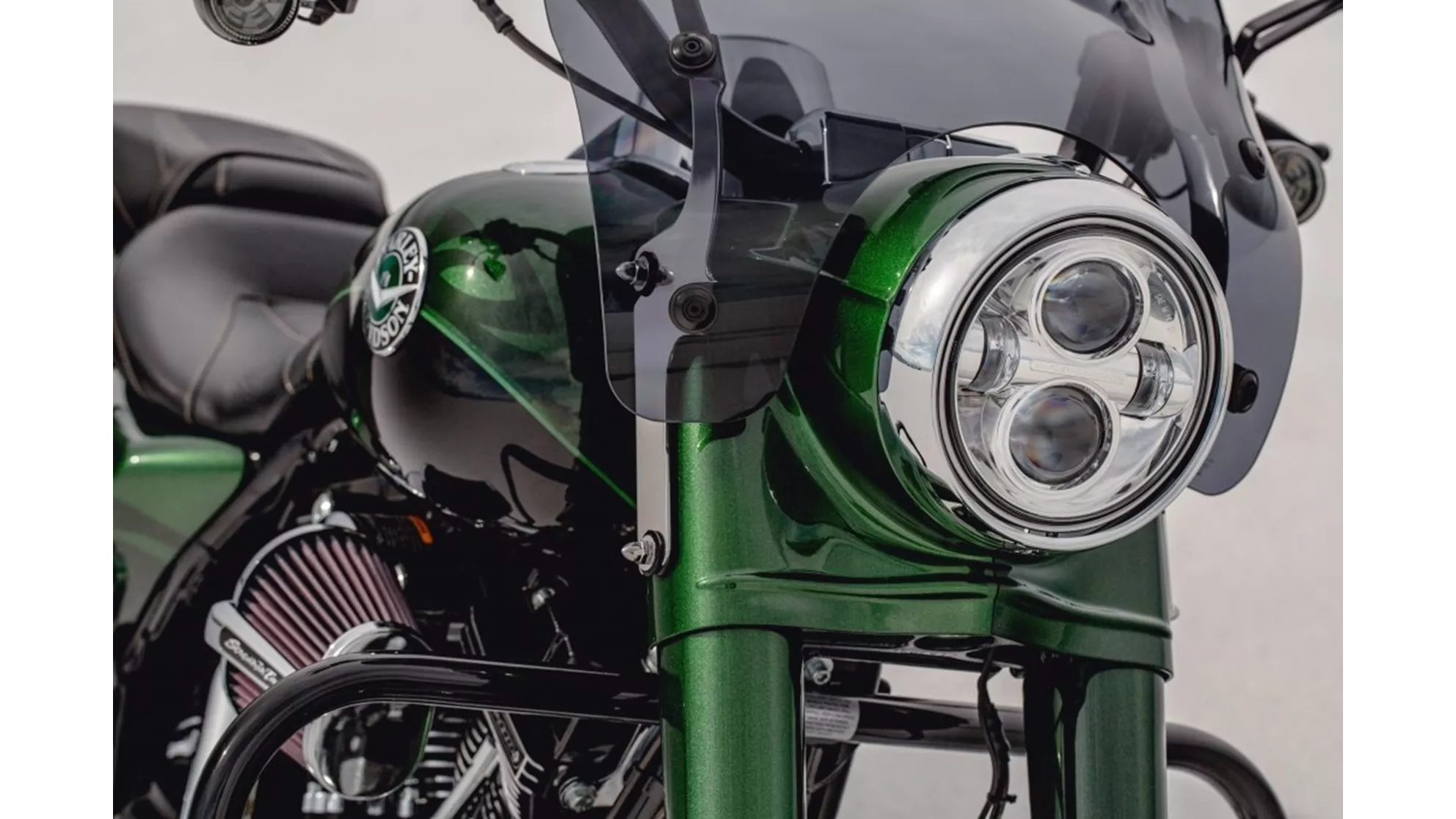 Harley-Davidson CVO Road King FLHRSE - Image 3 Harley-Davidson CVO Road King FLHRSE - Image 3