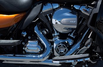 Harley-Davidson Touring Electra Glide Ultra Limited FLHTK 2014 - Bild 3 Harley-Davidson Touring Electra Glide Ultra Limited FLHTK 2014 - Bild 3
