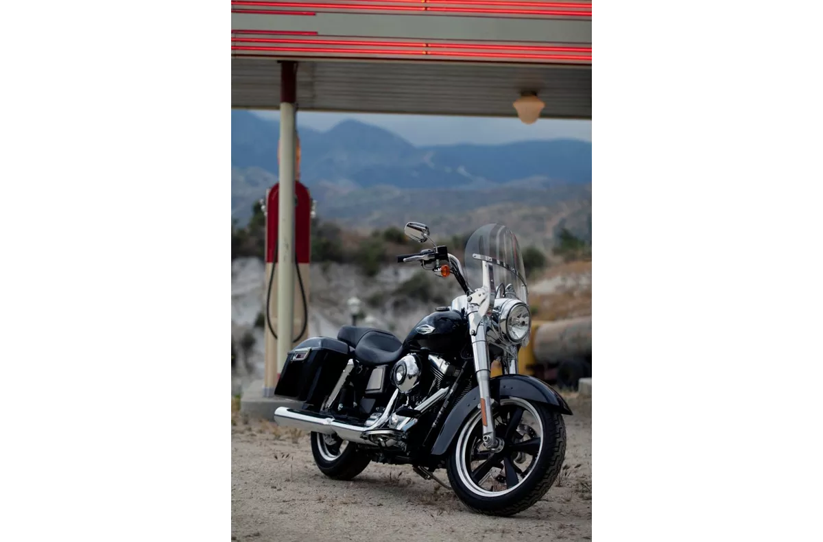 Harley-Davidson Dyna Switchback FLD Harley-Davidson Dyna Switchback FLD