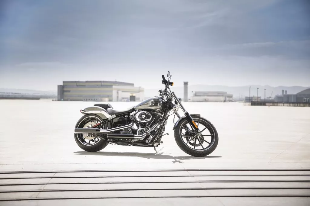 Harley-Davidson Softail Breakout FXSB Harley-Davidson Softail Breakout FXSB