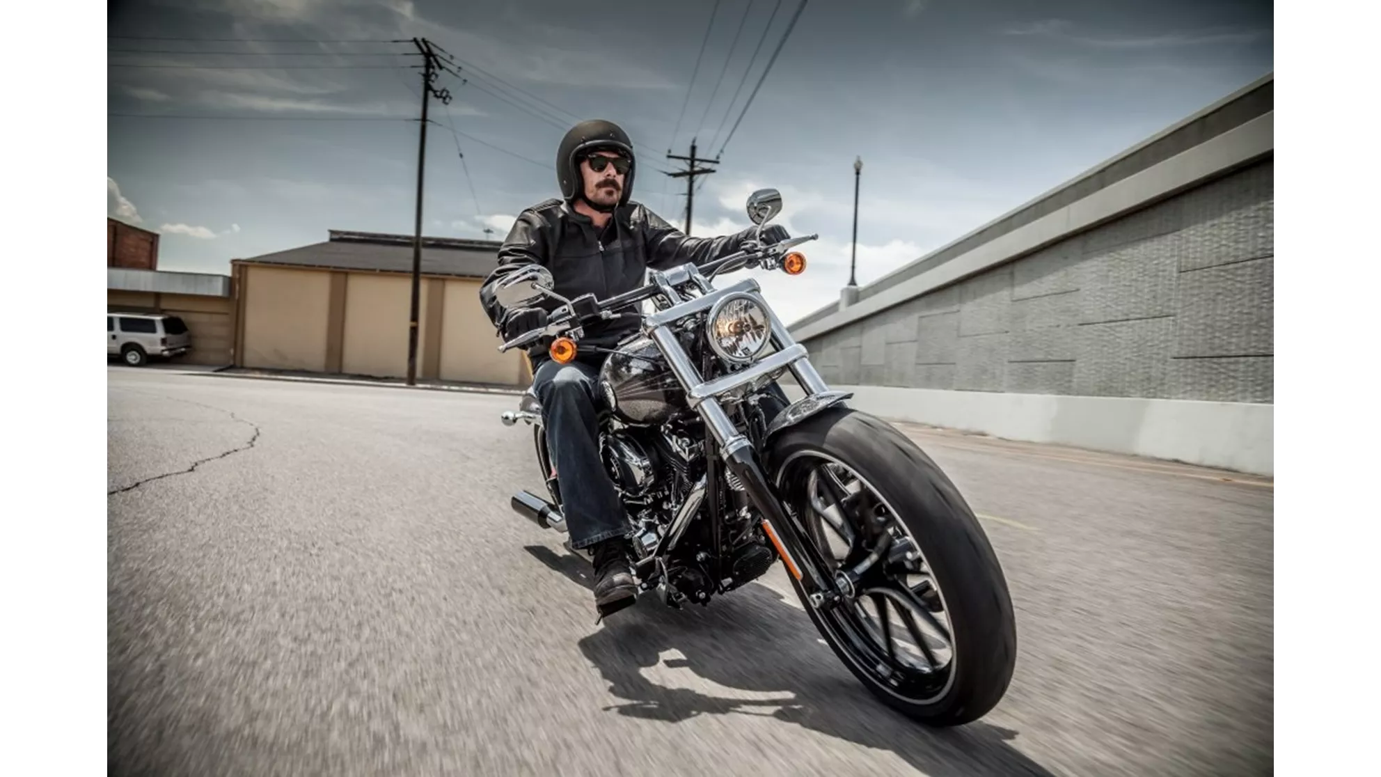 Harley-Davidson Softail Breakout FXSB - Image 3 Harley-Davidson Softail Breakout FXSB - Image 3