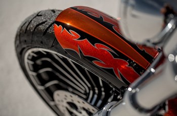 Harley-Davidson CVO Breakout FXSBSE 2014 - Bild 4