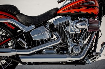 Harley-Davidson CVO Breakout FXSBSE 2014 - Bild 9