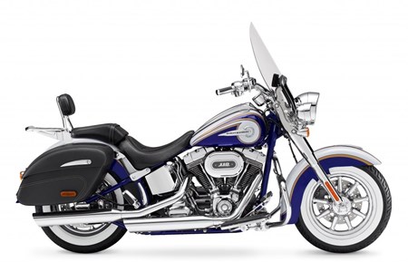 Harley-Davidson CVO Softail Deluxe FLSTNSE 2014