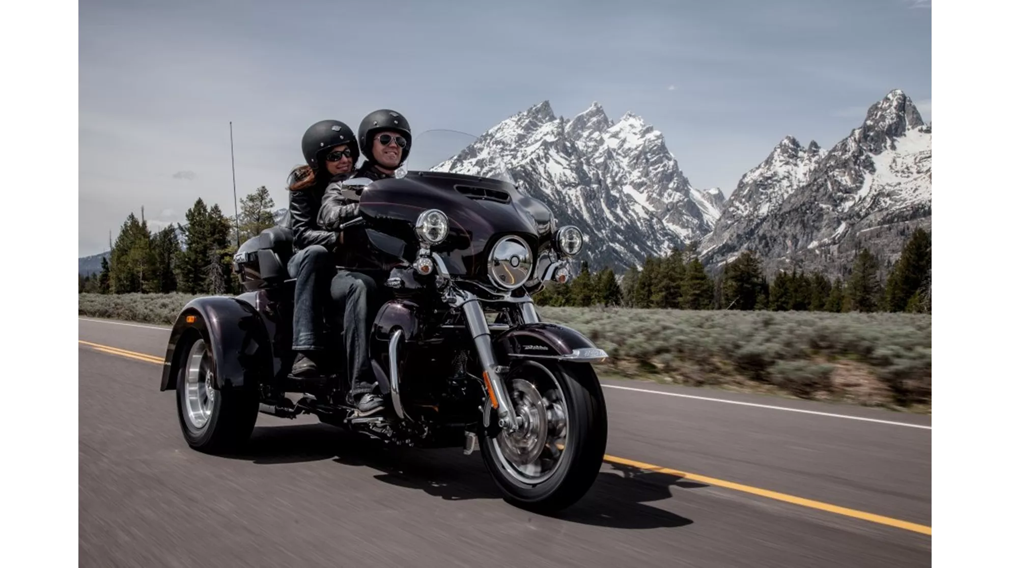 Harley-Davidson Tri Glide Ultra Classic FLHTCUTG - Image 2 Harley-Davidson Tri Glide Ultra Classic FLHTCUTG - Image 2