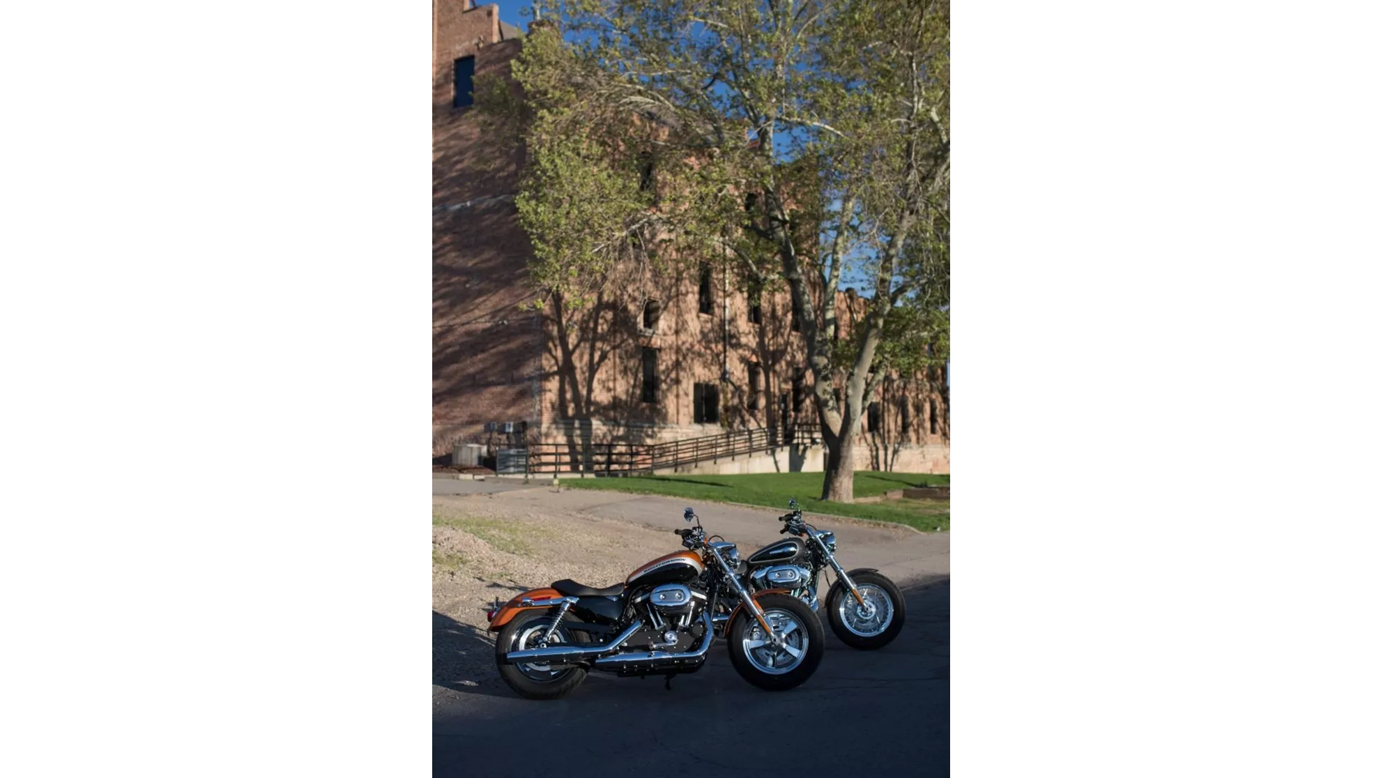 Harley-Davidson Sportster XL 1200CA - Image 1 Harley-Davidson Sportster XL 1200CA - Image 1