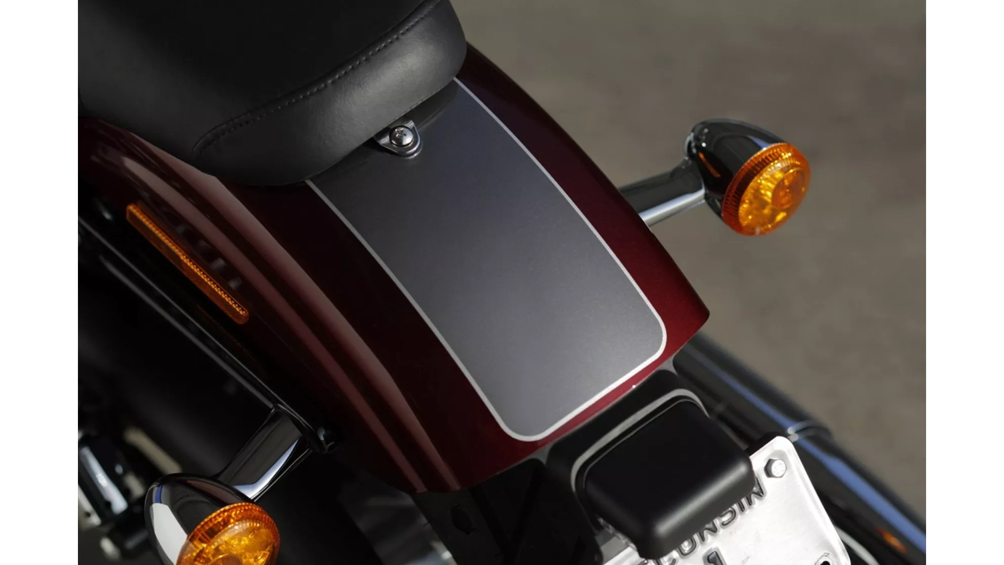 Harley-Davidson Dyna Street Bob Special - Image 12 Harley-Davidson Dyna Street Bob Special - Image 12