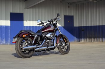 Harley-Davidson Dyna Street Bob Special 2014 - Bild 20 Harley-Davidson Dyna Street Bob Special 2014 - Bild 20