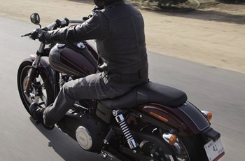 Harley-Davidson Dyna Street Bob Special 2014 - Bild 25 Harley-Davidson Dyna Street Bob Special 2014 - Bild 25