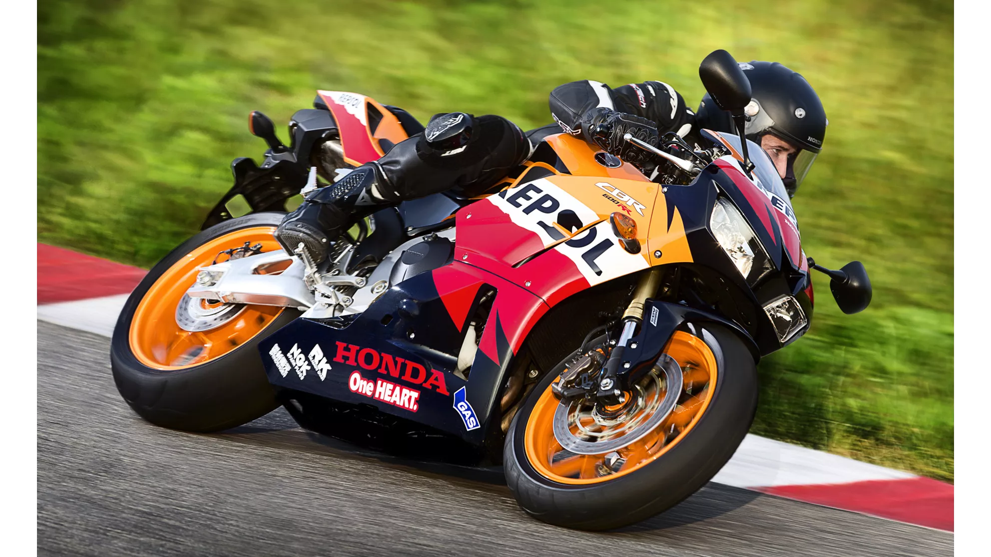 Honda CBR600RR - Image 1 Honda CBR600RR - Image 1