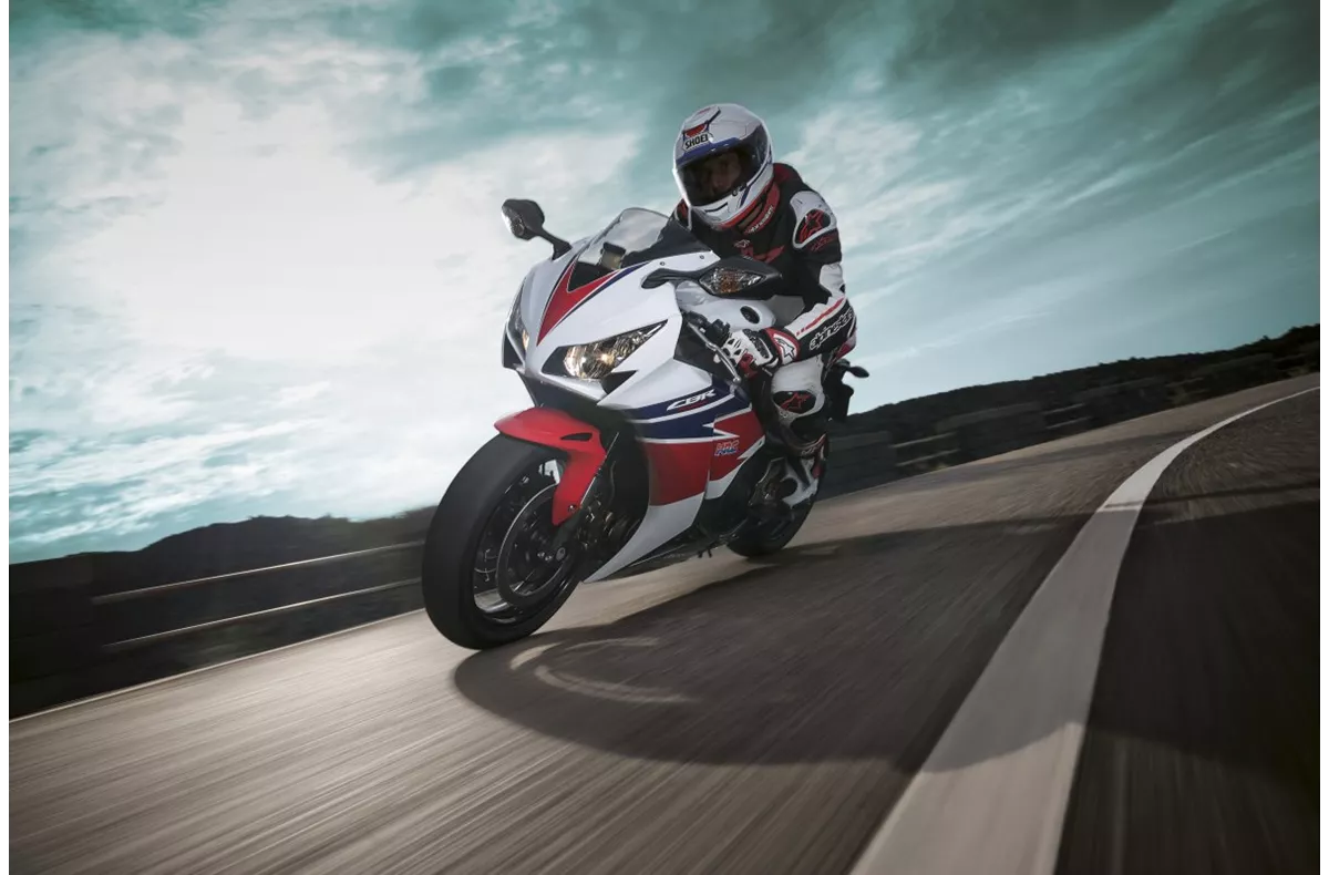 Honda CBR1000RR Fireblade Honda CBR1000RR Fireblade