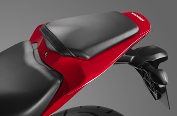 Honda CBR1000RR Fireblade 2014 - Bild 5 Honda CBR1000RR Fireblade 2014 - Bild 5