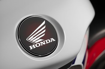Honda CBR1000RR Fireblade 2014 - Bild 6 Honda CBR1000RR Fireblade 2014 - Bild 6