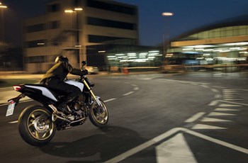 Honda CB 600 F Hornet 2014 - Bild 5 Honda CB 600 F Hornet 2014 - Bild 5