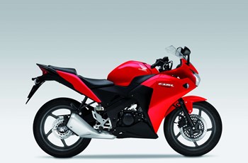 Honda CBR 125 R 2014 - Bild 5 Honda CBR 125 R 2014 - Bild 5