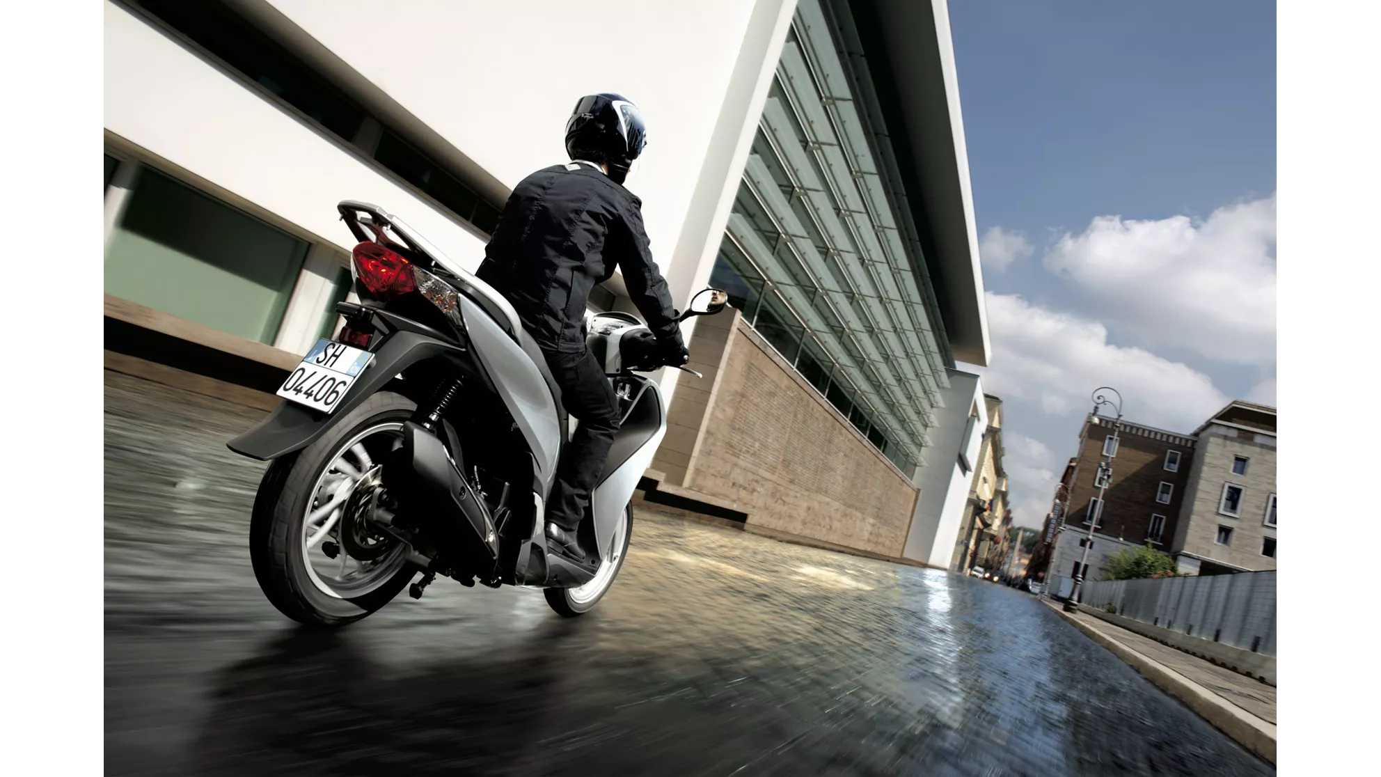 Honda SH125i - Image 1 Honda SH125i - Image 1