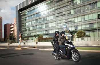 Honda SH300i 2014 - Bild 8 Honda SH300i 2014 - Bild 8