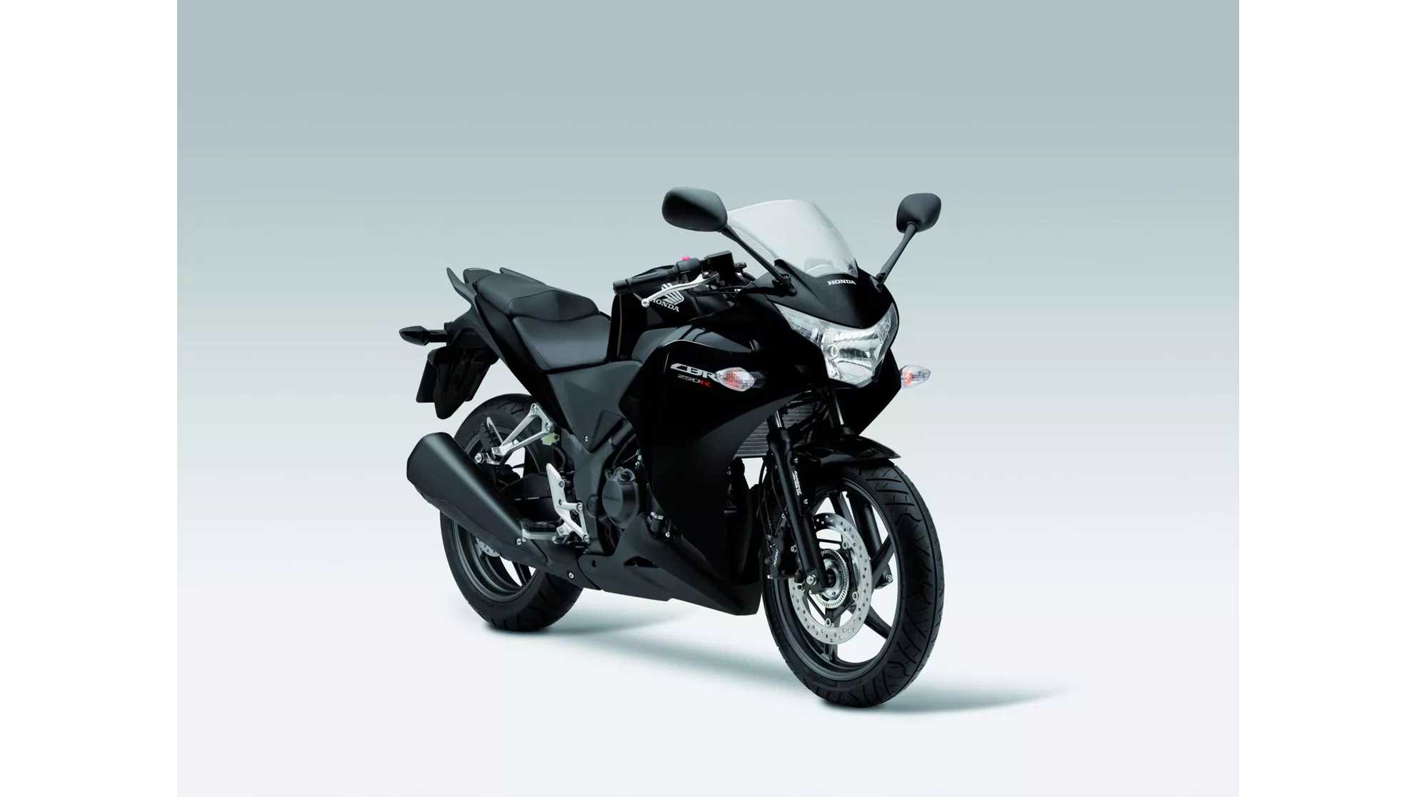 Honda CBR 250 R - Image 1 Honda CBR 250 R - Image 1