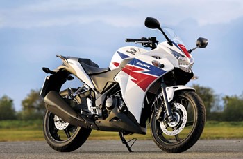 Honda CBR 250 R 2014 - Bild 8 Honda CBR 250 R 2014 - Bild 8
