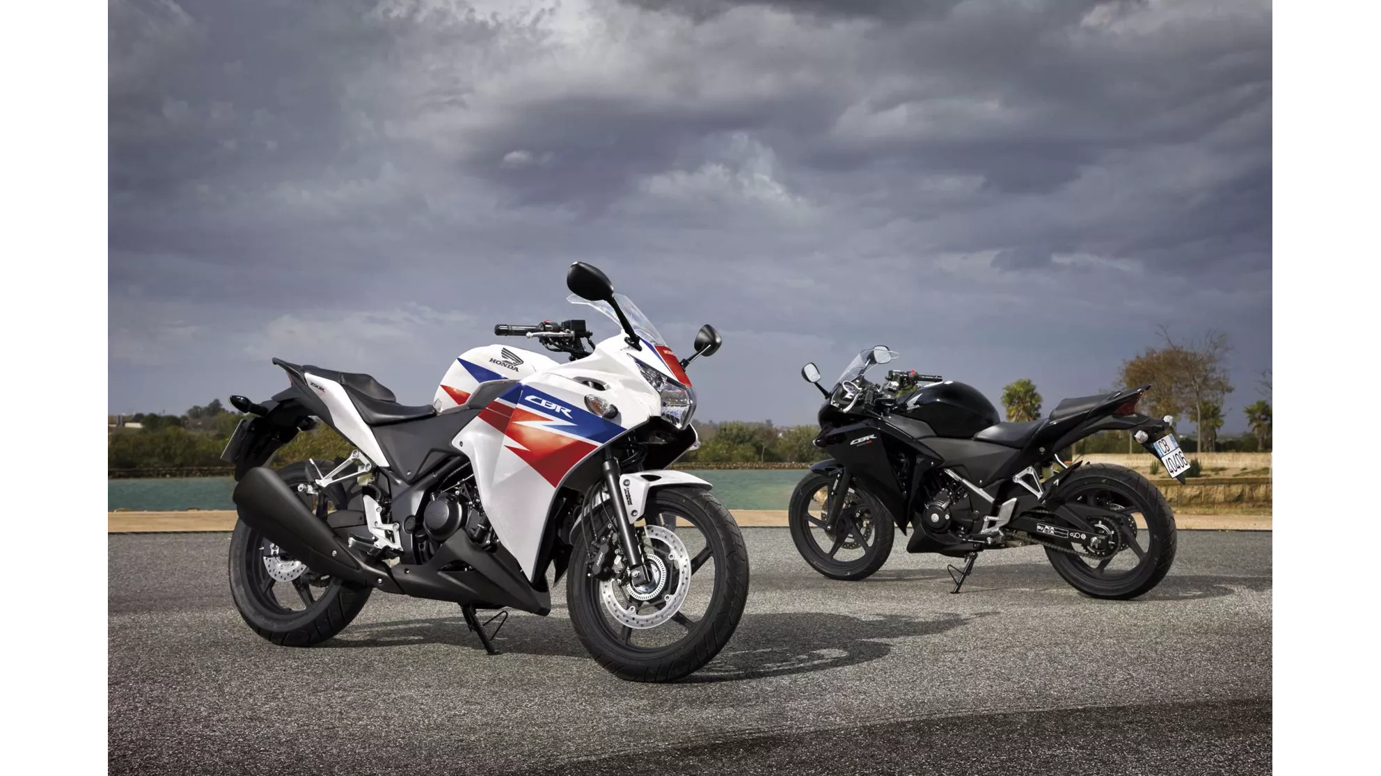 Honda CBR 250 R - Image 7 Honda CBR 250 R - Image 7