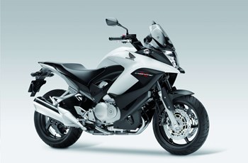 Honda VFR800X Crossrunner 2014 - Bild 4 Honda VFR800X Crossrunner 2014 - Bild 4