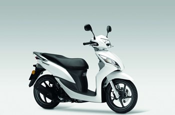 Honda Vision 50 2014 - Bild 2 Honda Vision 50 2014 - Bild 2