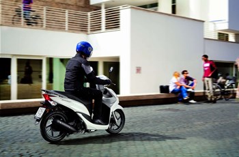 Honda Vision 50 2014 - Bild 6 Honda Vision 50 2014 - Bild 6