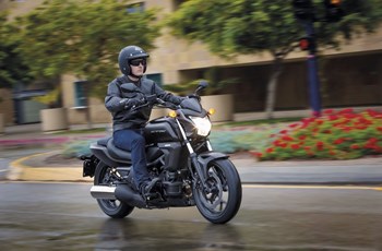 Honda CTX 700 N 2014 - Bild 2 Honda CTX 700 N 2014 - Bild 2