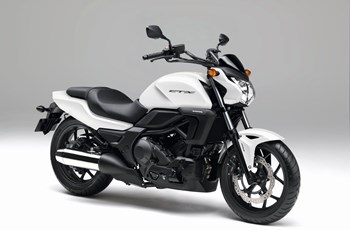 Honda CTX 700 N 2014 - Bild 3 Honda CTX 700 N 2014 - Bild 3