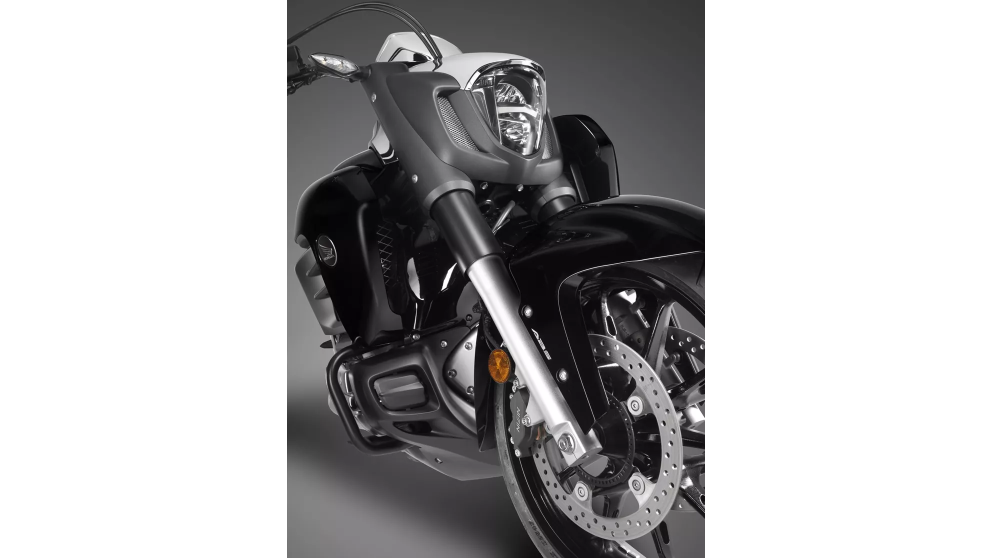 Honda Gold Wing F6C - Image 2 Honda Gold Wing F6C - Image 2