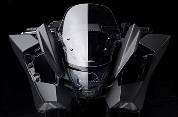 Honda NM4 Vultus 2014 - Bild 12