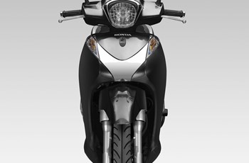 Honda SH Mode 125 2014 - Bild 4 Honda SH Mode 125 2014 - Bild 4