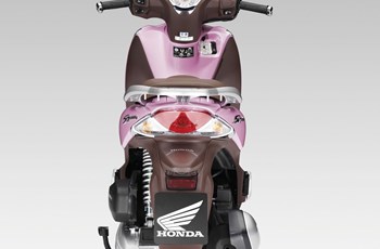 Honda SH Mode 125 2014 - Bild 11 Honda SH Mode 125 2014 - Bild 11