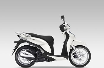 Honda SH Mode 125 2014 - Bild 12 Honda SH Mode 125 2014 - Bild 12