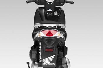 Honda SH Mode 125 2014 - Bild 19 Honda SH Mode 125 2014 - Bild 19