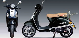 Luxxon Suvio 50 2014 vs Vespa LXV 50 2008